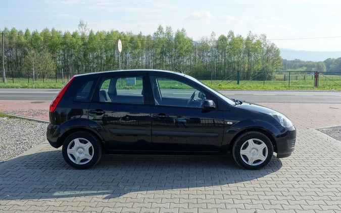 Ford Fiesta cena 9500 przebieg: 178000, rok produkcji 2006 z Szczytno małe 326